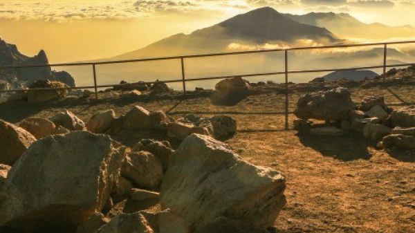 Haleakala-Crater-Rim-Railing-img