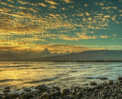 Kahului-Harbor-Sunrise-2_tonemapped-img